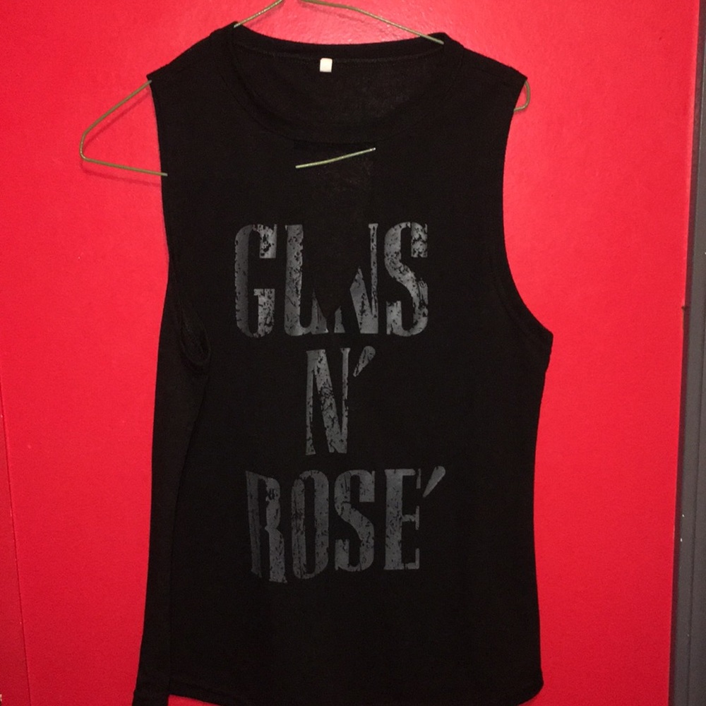 Guns N’ Roses tank